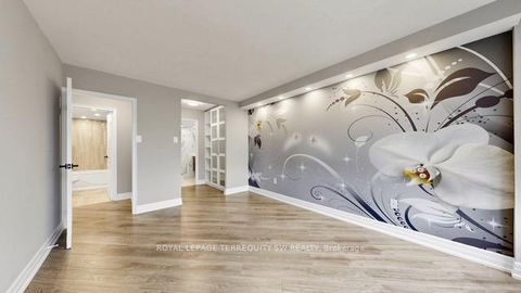 Photo 12 at 512 - 7440 Bathurst Street, Brownridge, Vaughan