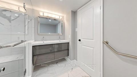 Photo 14 at 512 - 7440 Bathurst Street, Brownridge, Vaughan