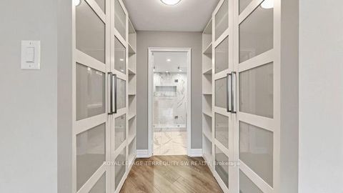Photo 17 at 512 - 7440 Bathurst Street, Brownridge, Vaughan