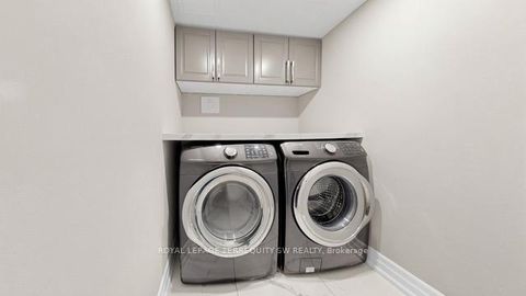 Photo 18 at 512 - 7440 Bathurst Street, Brownridge, Vaughan