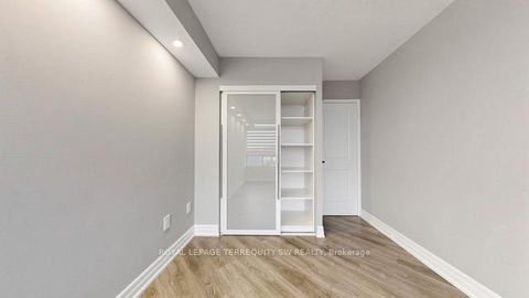 Photo 19 at 512 - 7440 Bathurst Street, Brownridge, Vaughan
