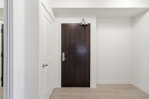 Photo 4 at 3906 - 38 Annie Craig Drive, Mimico, Toronto