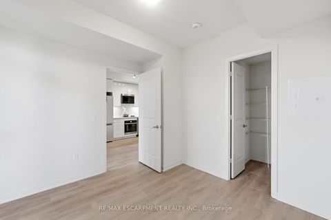 Photo 15 at 3906 - 38 Annie Craig Drive, Mimico, Toronto