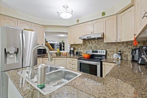 Photo 11 at 8 - 116 Rory Road, Maple Leaf, Toronto