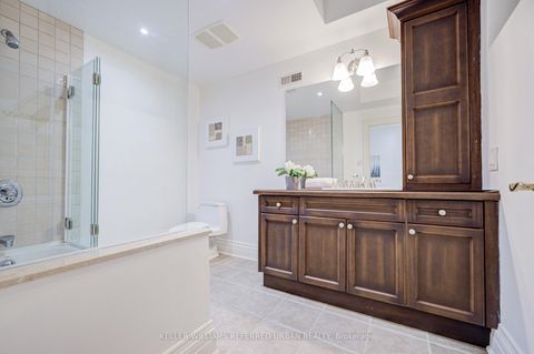Photo 35 at 7 Legacy Court, Windfields, Toronto