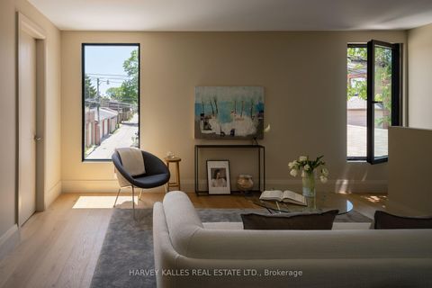 Photo 3 at D - 157 Hallam Street, Junction, Toronto