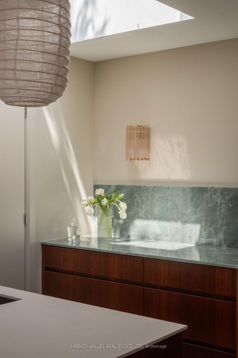 Photo 5 at D - 157 Hallam Street, Junction, Toronto