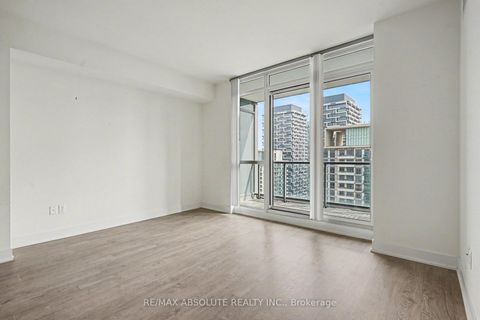 Photo 5 at 2809 - 30 Roehampton Avenue, Mount Pleasant West, Toronto