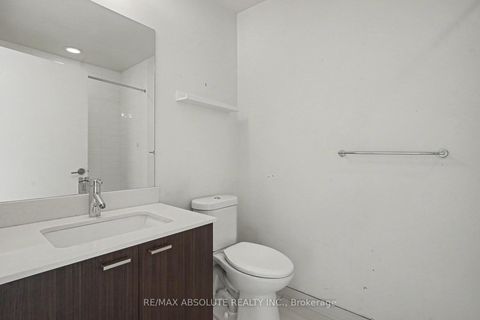 Photo 13 at 2809 - 30 Roehampton Avenue, Mount Pleasant West, Toronto