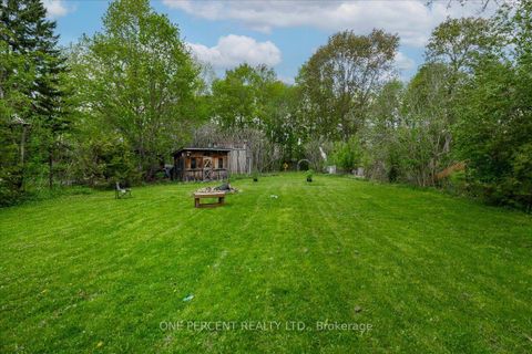 Photo 4 at 224 Foster Drive, Painswick North, Barrie