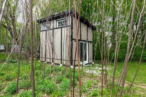 Photo 10 at 224 Foster Drive, Painswick North, Barrie