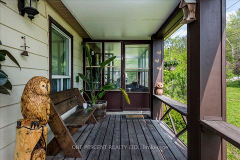 Photo 14 at 224 Foster Drive, Painswick North, Barrie