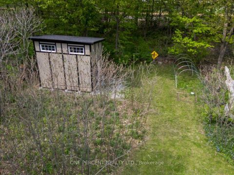 Photo 21 at 224 Foster Drive, Painswick North, Barrie