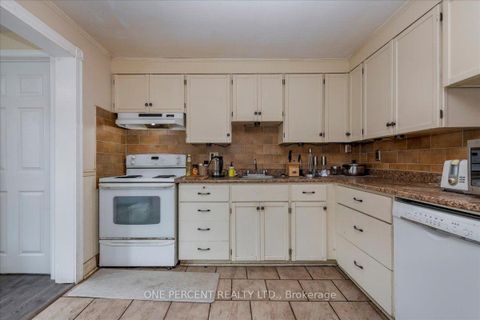 Photo 29 at 224 Foster Drive, Painswick North, Barrie