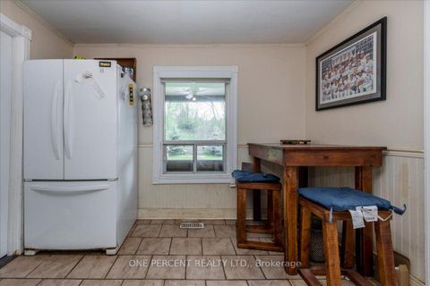 Photo 30 at 224 Foster Drive, Painswick North, Barrie