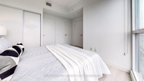Photo 11 at 3510 - 115 McMahon Drive, Bayview Village, Toronto