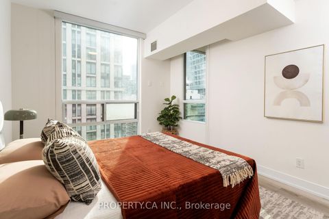 Photo 10 at 1004 - 88 Broadway Avenue, Mount Pleasant West, Toronto