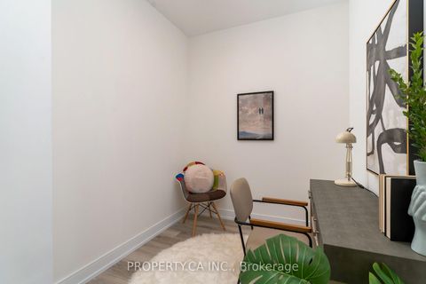 Photo 13 at 1004 - 88 Broadway Avenue, Mount Pleasant West, Toronto