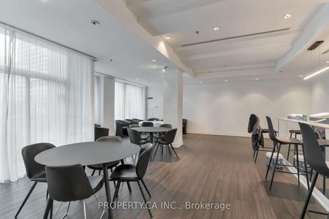Photo 20 at 1004 - 88 Broadway Avenue, Mount Pleasant West, Toronto