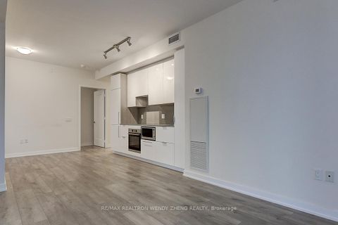 Photo 11 at 902 - 28 Freeland Street, Waterfront Communities C8, Toronto