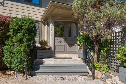 Photo 1 at 394 Coxwell Avenue, Coxwell, Toronto