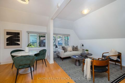 Photo 3 at 394 Coxwell Avenue, Coxwell, Toronto