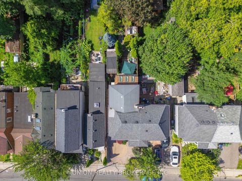 Photo 38 at 394 Coxwell Avenue, Coxwell, Toronto