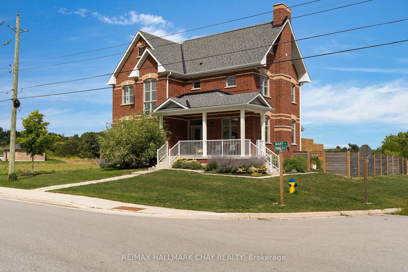46 Francis Street E, Creemore, Clearview photo number 2