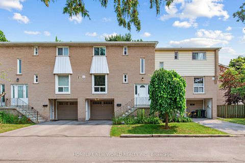 Photo 2 at 306 - 19 Liszt Gate, Hillcrest Village, Toronto