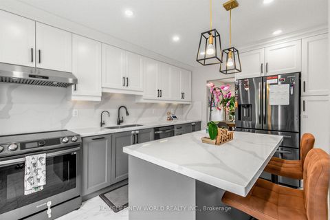 Photo 14 at 306 - 19 Liszt Gate, Hillcrest Village, Toronto