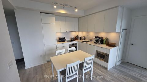 Photo 7 at 2304 - 8 Olympic Garden Dr. Drive, Newtonbrook East, Toronto