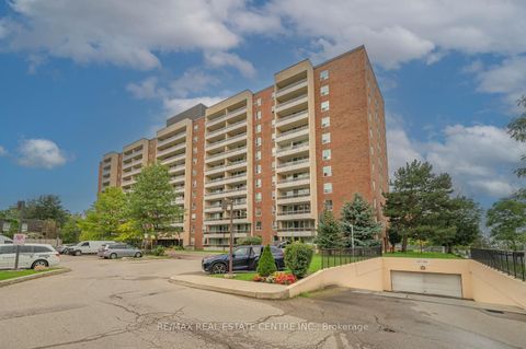 Photo 4 at 603 - 25 Four Winds Drive, York University Heights, Toronto