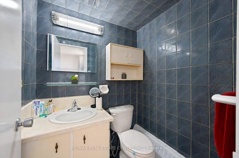 Photo 21 at 603 - 25 Four Winds Drive, York University Heights, Toronto