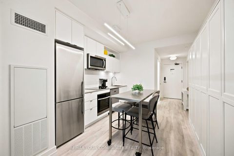 Photo 6 at 1627 - 70 Princess Street, Moss Park, Toronto