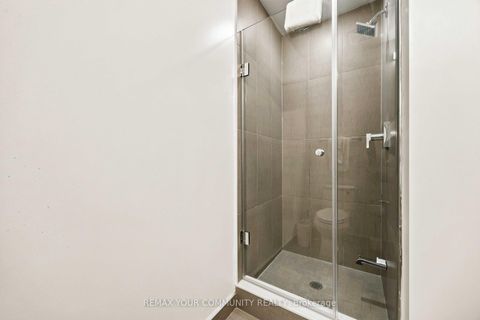 Photo 19 at 1627 - 70 Princess Street, Moss Park, Toronto