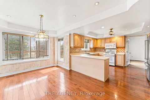 Photo 9 at 92 Russell Snider Drive, Nobleton, King