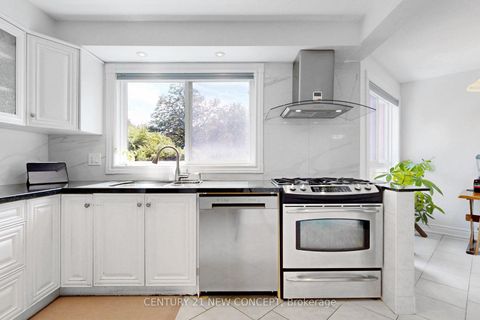 Photo 11 at 58 Paul Markway, Hillcrest Village, Toronto