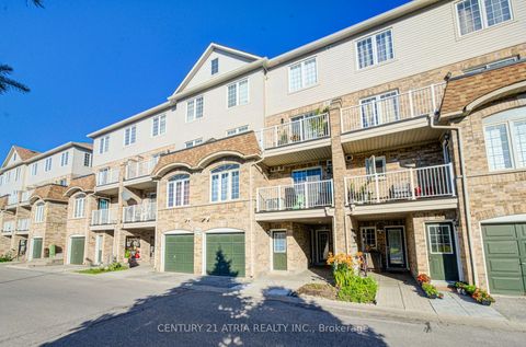 Photo 1 at 127 - 200 Mclevin Avenue, Malvern, Toronto