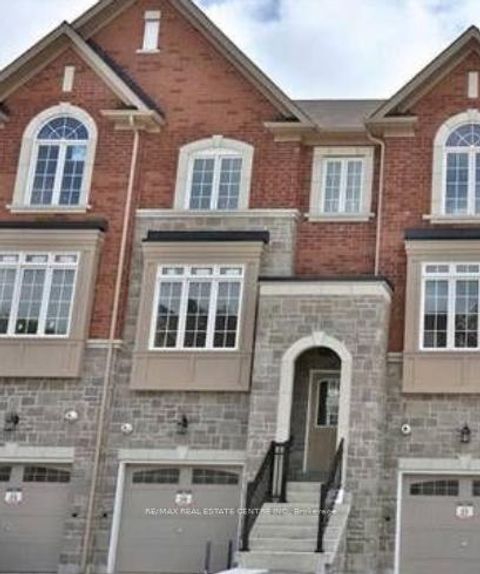 Photo 0 at 211 Appleton Court, Central Newmarket, Newmarket