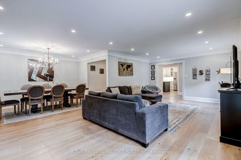 Photo 11 at 5 Mountbatten Road, Humber Heights, Toronto