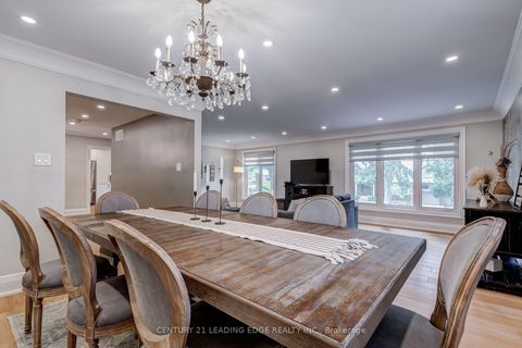 Photo 13 at 5 Mountbatten Road, Humber Heights, Toronto