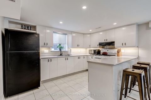 Photo 33 at 5 Mountbatten Road, Humber Heights, Toronto