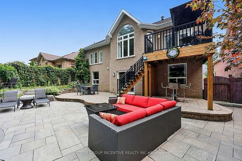Photo 9 at 102 CUMMING Drive, Ardagh, Barrie