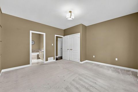 Photo 29 at 102 CUMMING Drive, Ardagh, Barrie