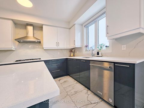 Photo 6 at 551 New England Court, Summerhill Estates, Newmarket