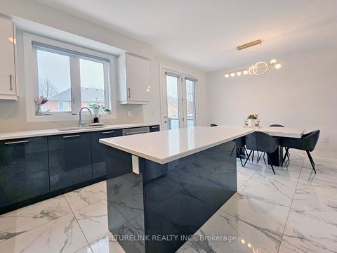 Photo 10 at 551 New England Court, Summerhill Estates, Newmarket