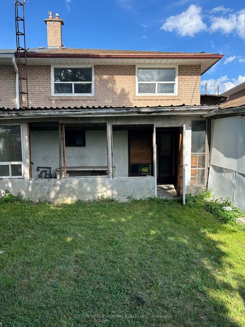 Photo 1 at 205 St Lucie Drive, Humbermede, Toronto