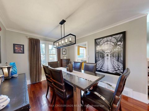 Photo 10 at 432 Paliser Crescent N, Harding, Richmond Hill