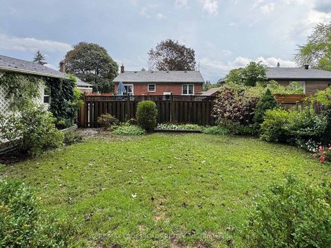Photo 48 at 432 Paliser Crescent N, Harding, Richmond Hill