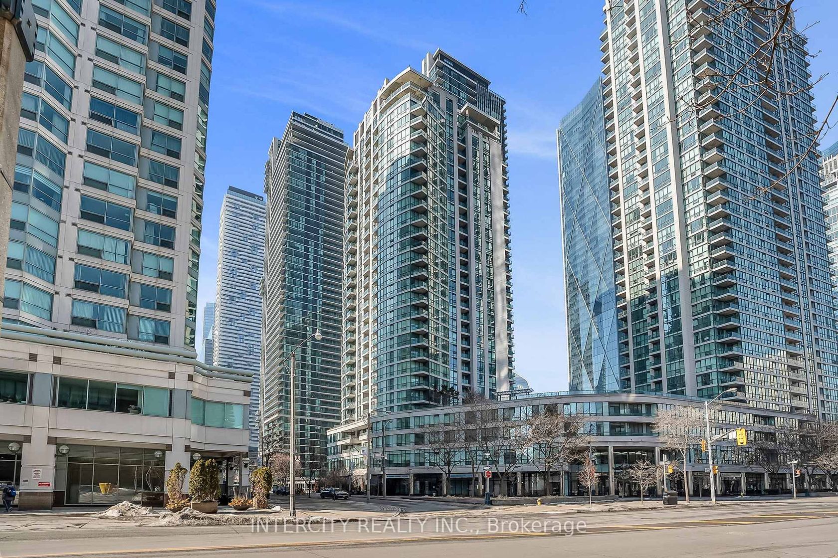 1010 - 12 Yonge Street, Waterfront Communities C1, Toronto photo number 2